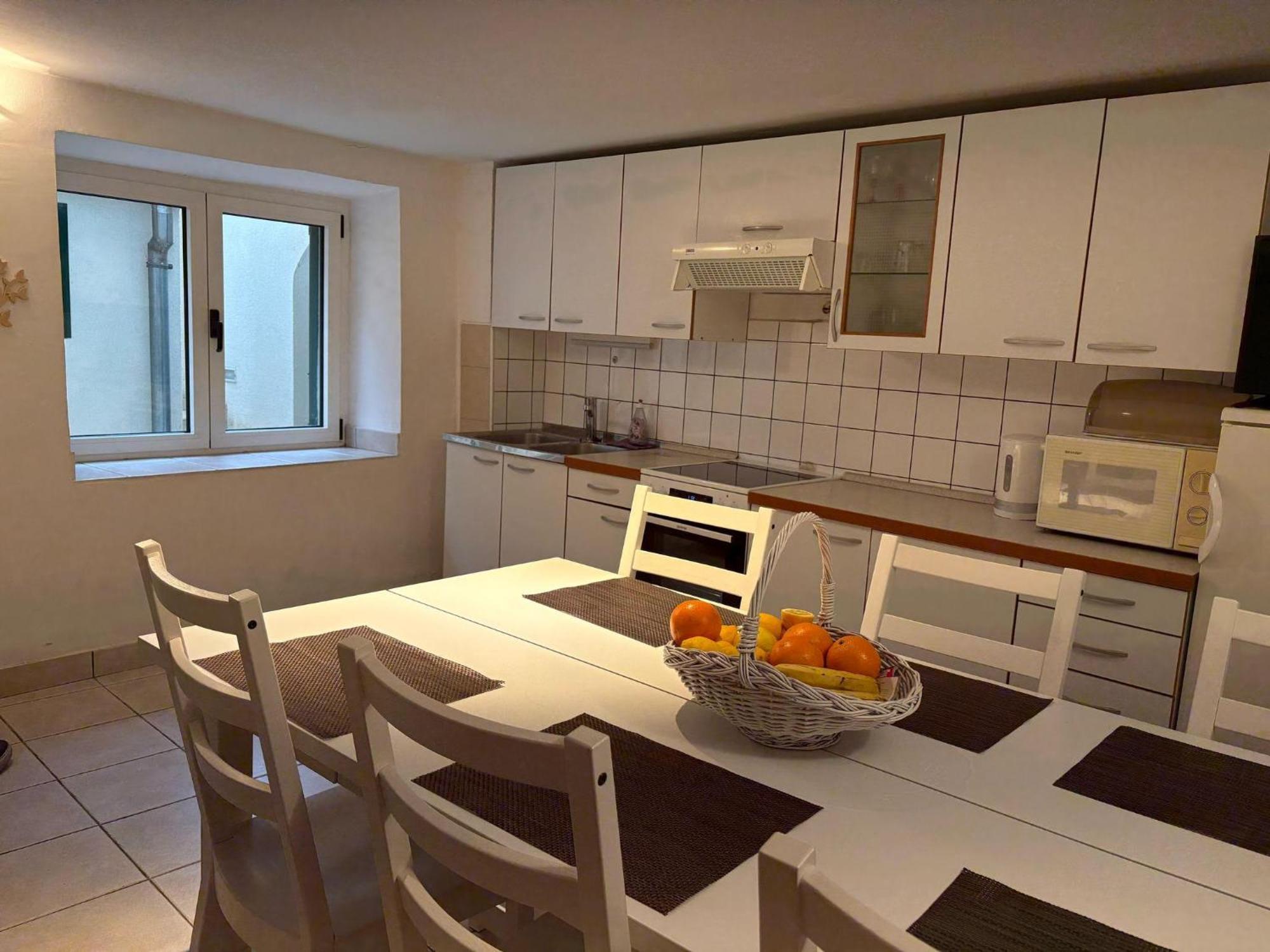 Stone Apartment 普利莫顿 外观 照片