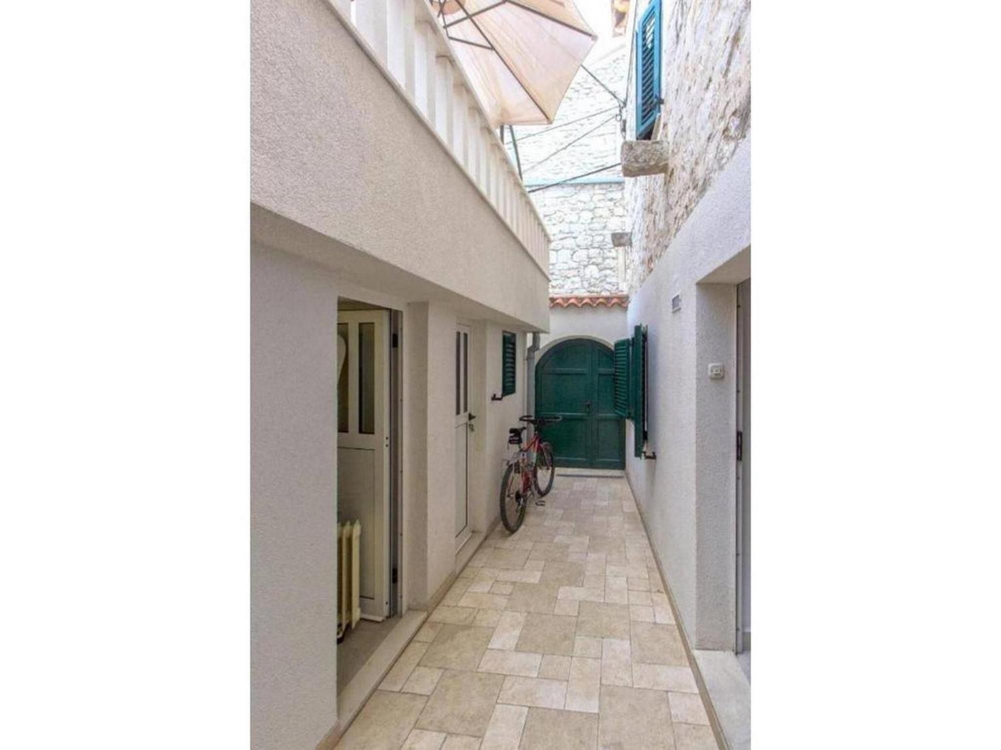 Stone Apartment 普利莫顿 外观 照片