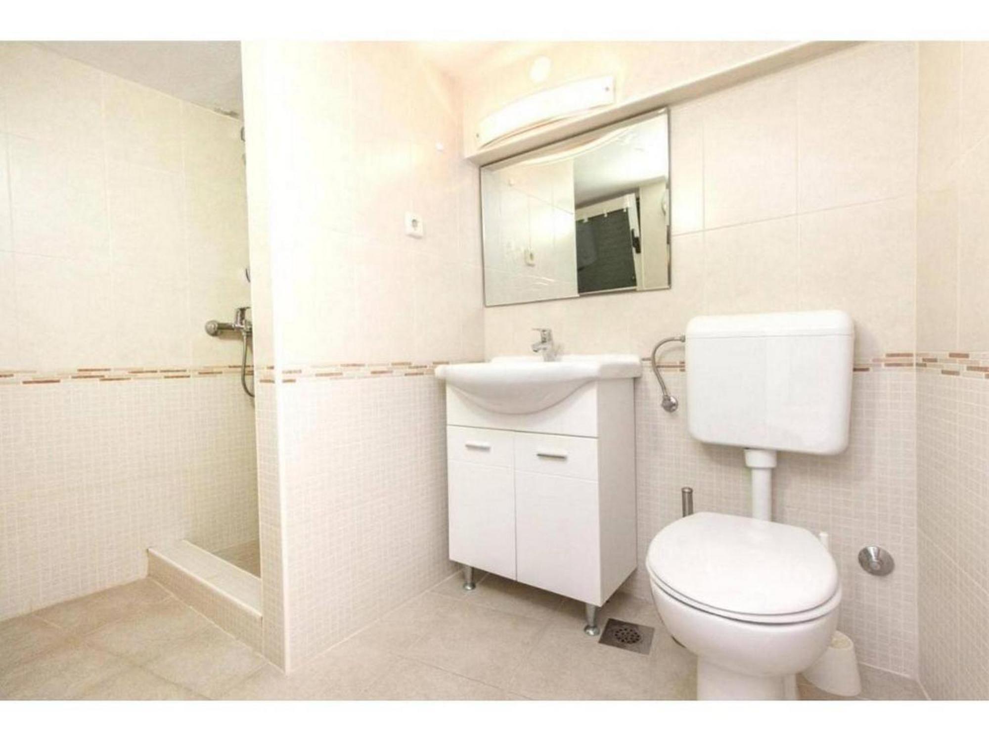 Stone Apartment 普利莫顿 外观 照片